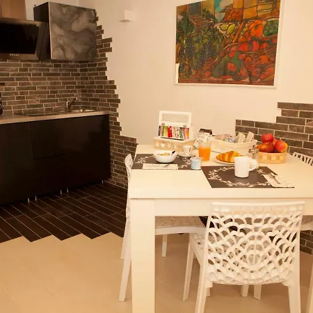 Benincasa * Лечче