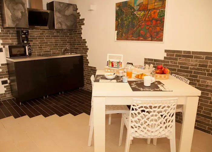 Benincasa * Лечче